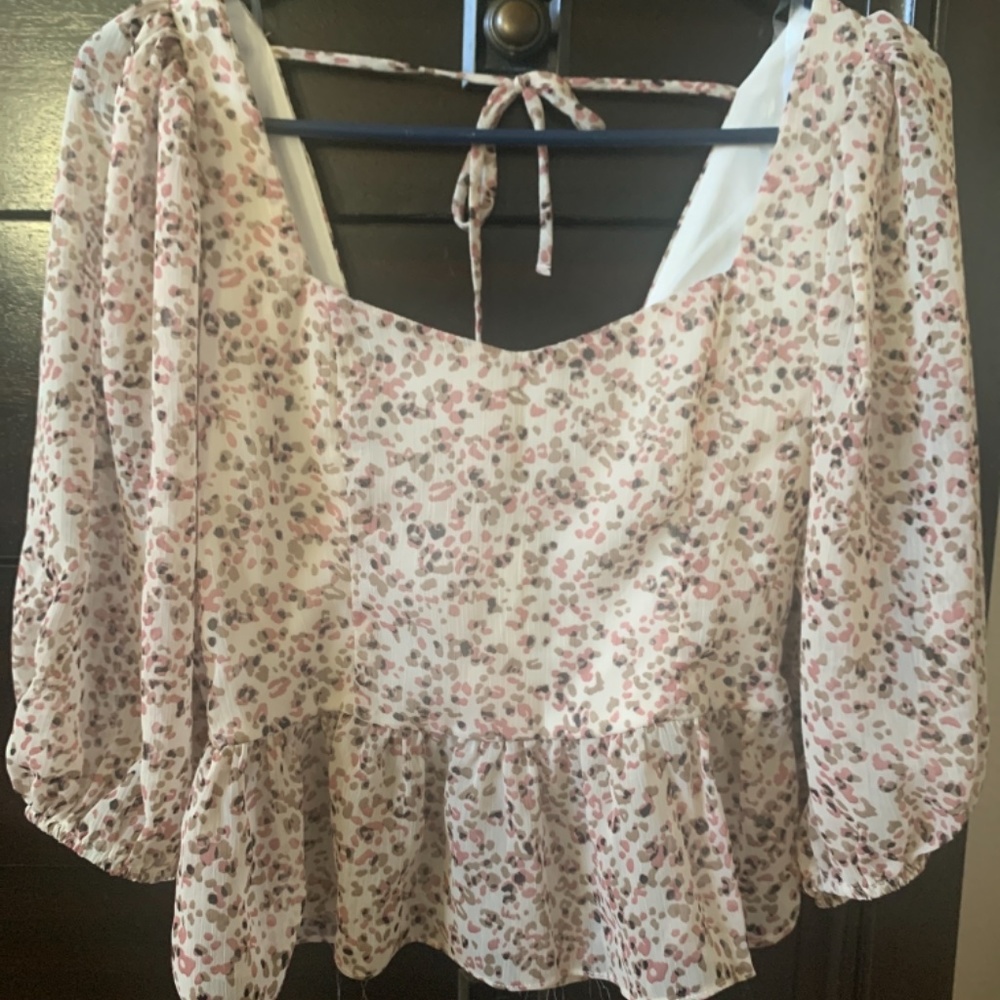 Evolution Blouse - Picture 4 of 4